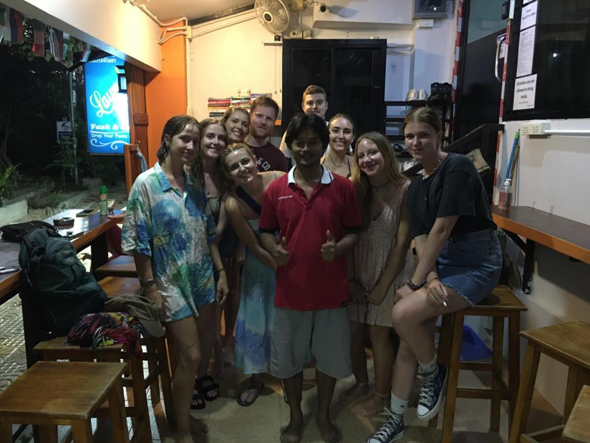 Voyagers Hostel ピピ島 エクステリア 写真