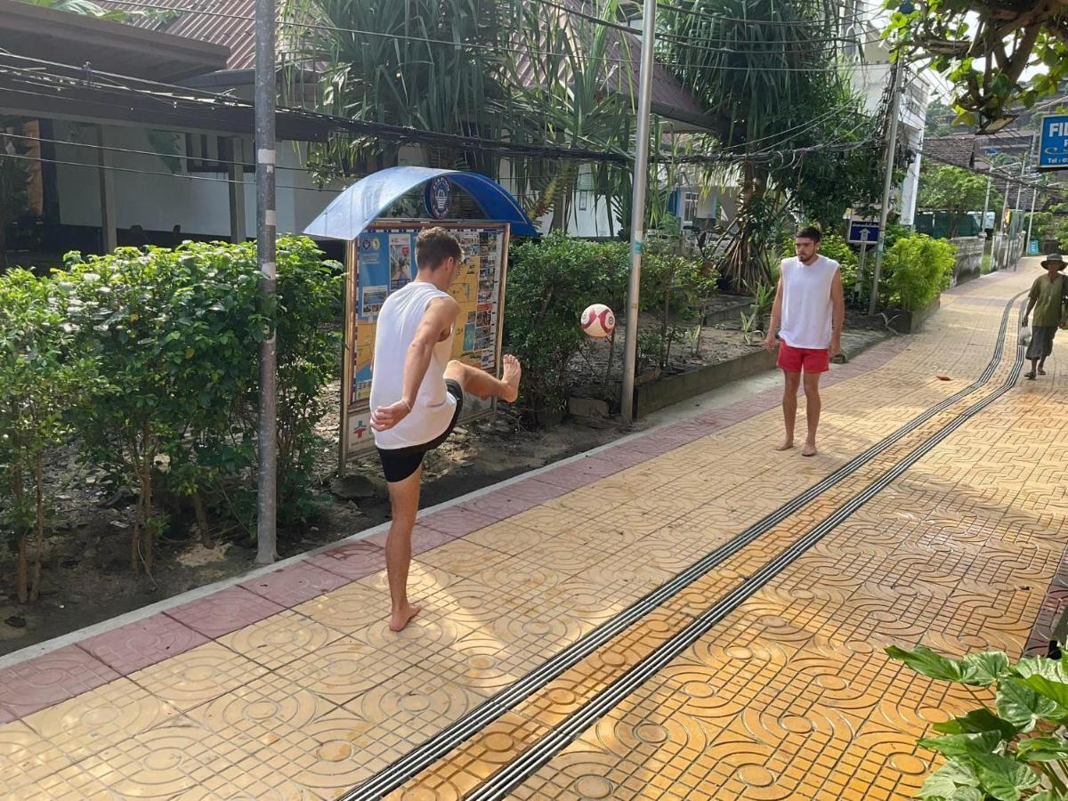 Voyagers Hostel ピピ島 エクステリア 写真